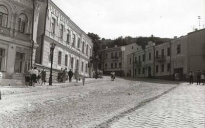 Андріївський узвіз – хронологія змін 1978 – 2017 років  у фактах